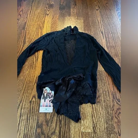 Free People x Take HAH
Bow Reversible Bodysuit in
Black size Large - Picture 12 of 12